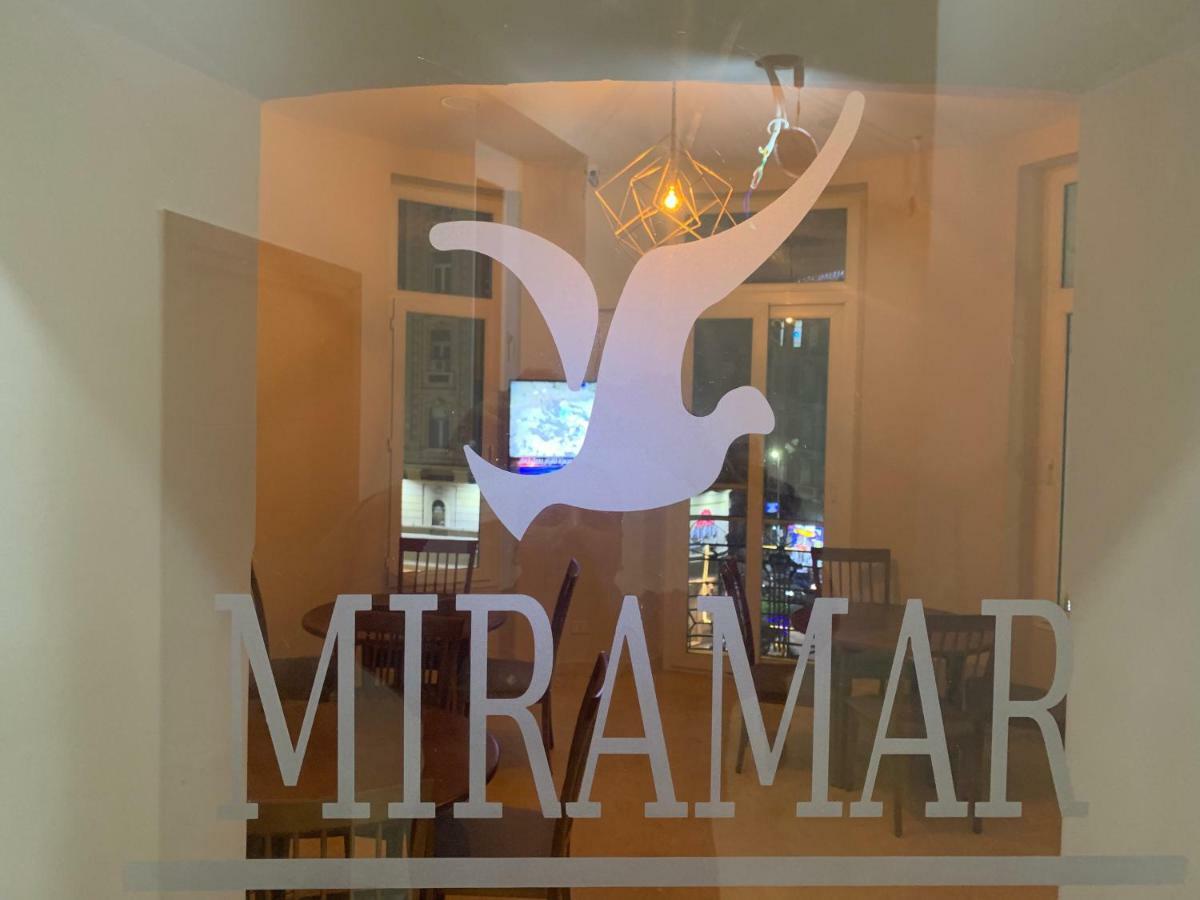 Miramar Talaat Harb Square Hotel ไคโร ภายนอก รูปภาพ