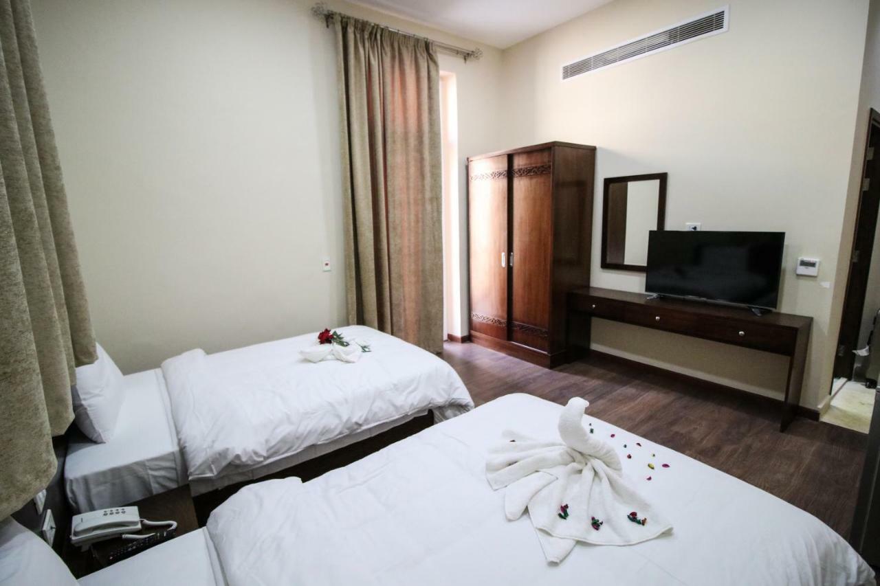 Miramar Talaat Harb Square Hotel ไคโร ภายนอก รูปภาพ